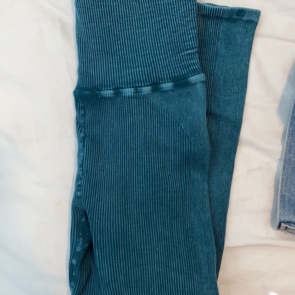 Free people ribbed leggings worn once XS